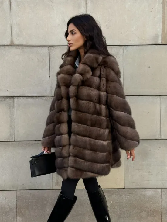 Меховое манто из баргузинского соболя с диагональной раскладкой, SILVER 1-2 - фото 8