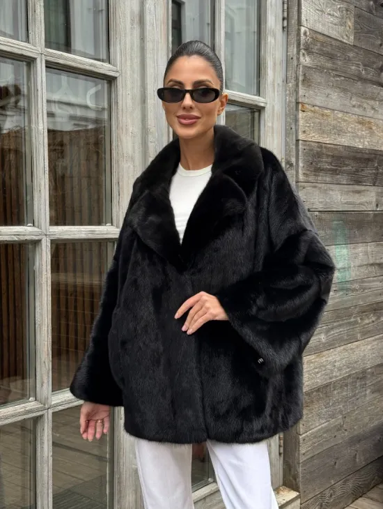 Женский норковый полушубок оверсайз в цвете Black, английский воротник - фото 11