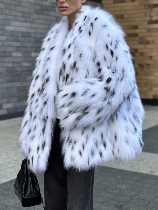 Шуба из меха белой аукционной лисы под рысь, ручная работа - фото 3