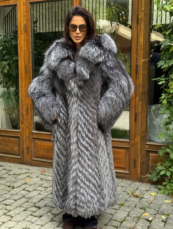Длинная шуба из чернобурки в росшив - фото 7