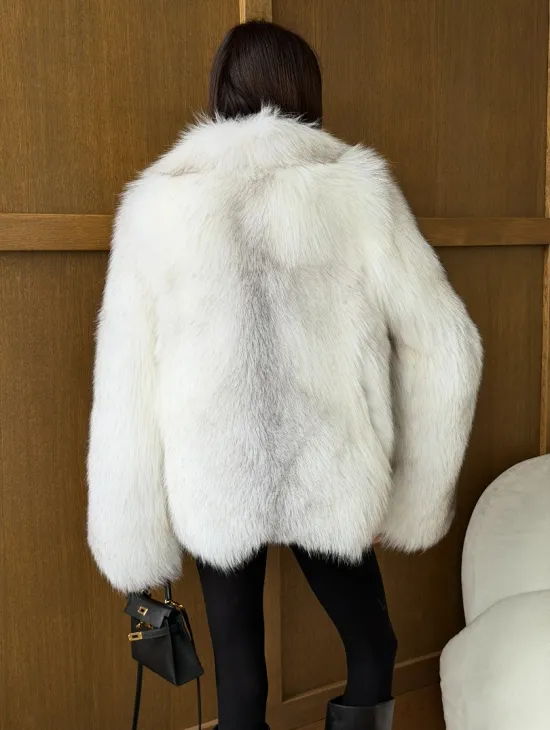 Белый полушубок из крестовой лисы - английский воротник - фото 5