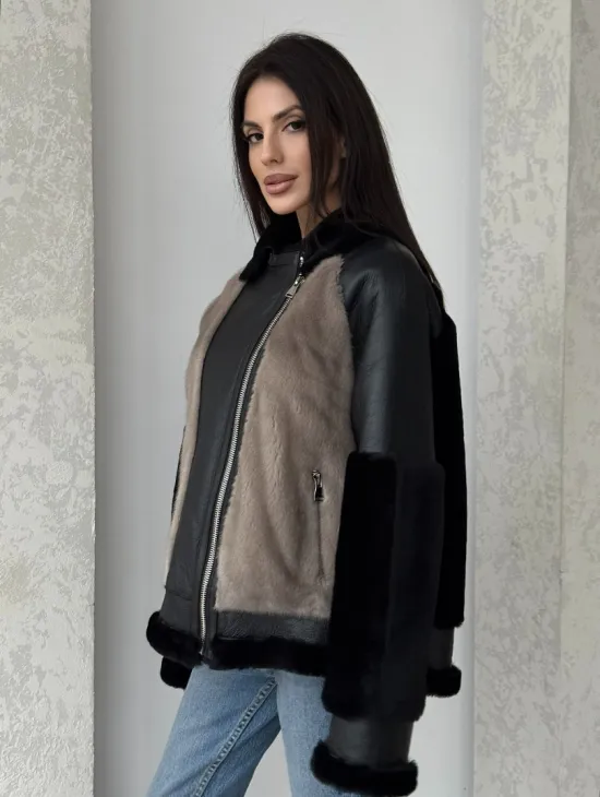 Черная дубленка из овчины с рукавами из меха норки - фото 2