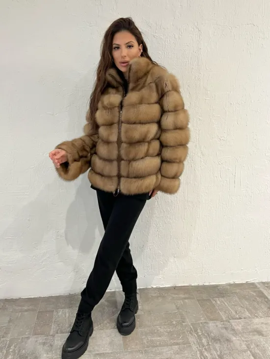 Шуба из меха куницы на молнии - фото 8