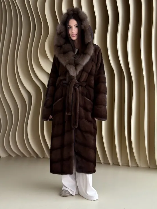 Шуба норкова с капюшоном из меха куницы - цвет соболь - фото 8